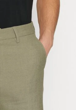 Les Deux Como Reg Tone Shorts - Shorts - Olive Night/Light Sand 9 Les Deux Como Reg Tone Shorts - Shorts - Olive Night/Light Sand -Heren Kleding Winkel 1c7df63ad6674641a58701b30a3d54be