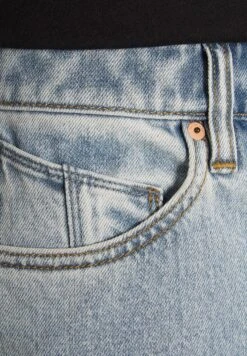Volcom Solver - Straight Leg Jeans - Heavy Worn Faded -Heren Kleding Winkel 5afc3251bdb64316a695c1f0e71e3c86