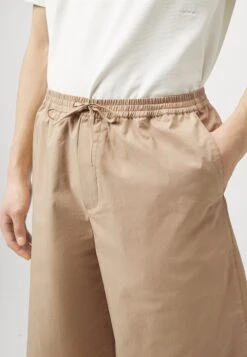 Holzweiler Oliver- Shorts - Beige -Heren Kleding Winkel 71b4d67717524725a1da59c4239504cc