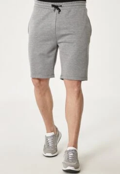 Standard Fit - Shorts - Gray