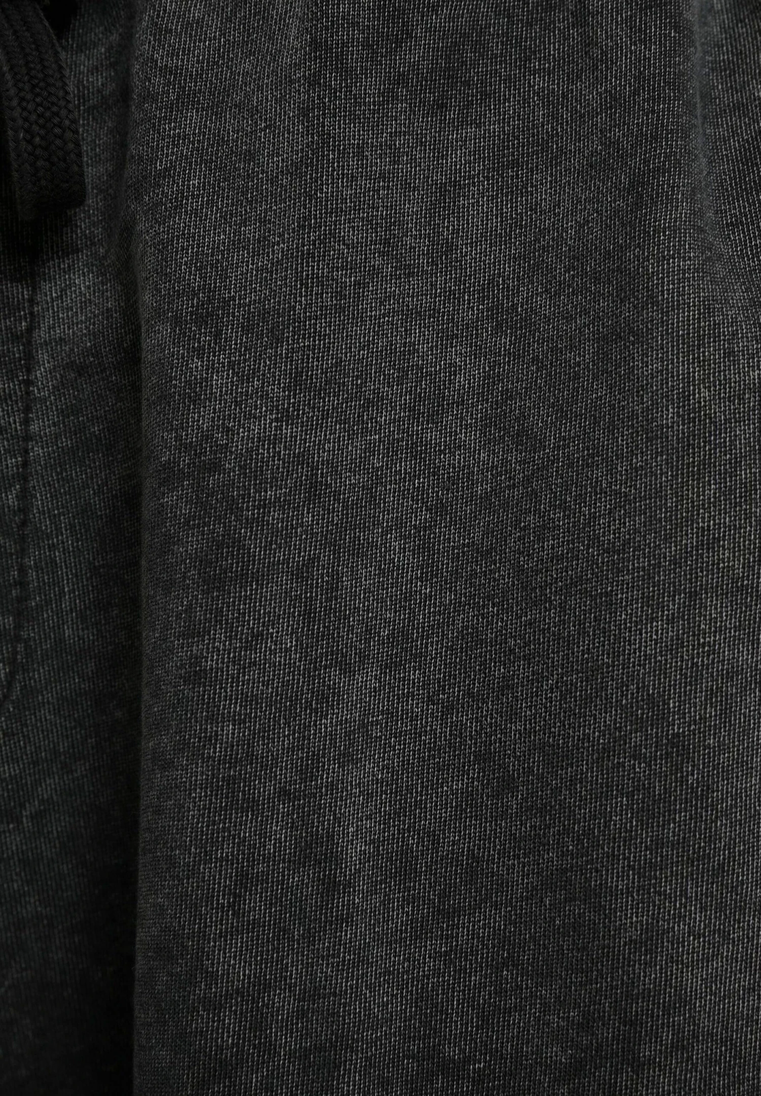 BERSHKA Faded-Effect Plush - Bermuda - Shorts - Black 5 BERSHKA Faded-Effect Plush - Bermuda - Shorts - Black - Afbeelding 5