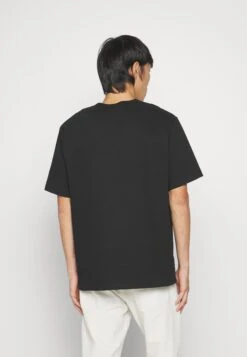 J.Lindeberg Camilo Graphic Tee - T-Shirt Print - Black -Heren Kleding Winkel 8db81854e7ed4c1287e36997b052c3e0