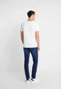 Cars Jeans Bates - Slim Fit Jeans - Dark Used -Heren Kleding Winkel a11ec813d37c422e8203a3b575fd7f55