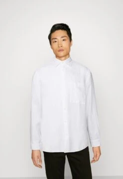 Marc O'Polo Kent Collar Long Sleeves One Rectangular Chest Pocket With Pen - Overhemd - White