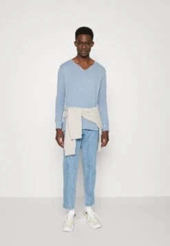 Nieuwkomers -Heren Kleding Winkel cf51cced5d9648459d1d67504a757cb5