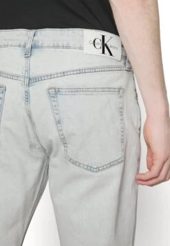 Calvin Klein Jeans Slim Taper - Jeans Tapered Fit - Light-Blue -Heren Kleding Winkel e6593fc64a274346adb974687408190b