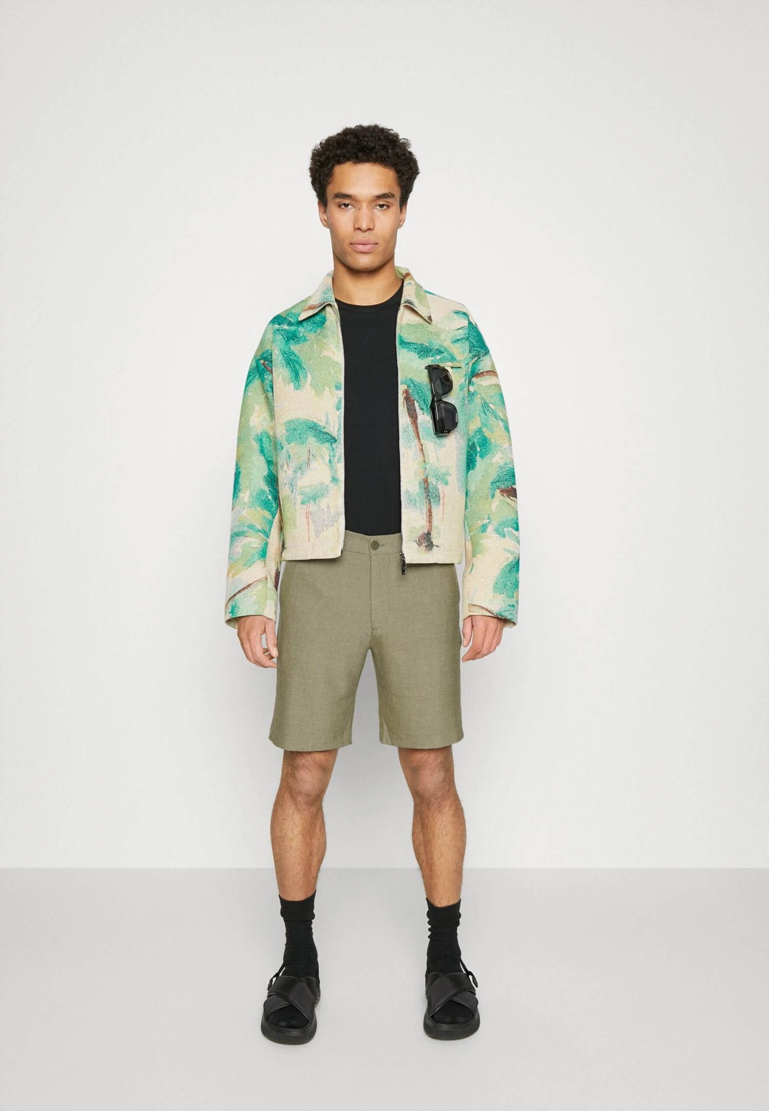 Les Deux Como Reg Tone Shorts - Shorts - Olive Night/Light Sand 2 Les Deux Como Reg Tone Shorts - Shorts - Olive Night/Light Sand - Afbeelding 2