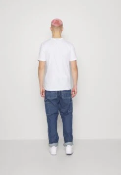 Ellesse Ollio 2 Pack - T-Shirt Basic - White -Heren Kleding Winkel ebb07b7f4d8449659704536dbfbfa10a