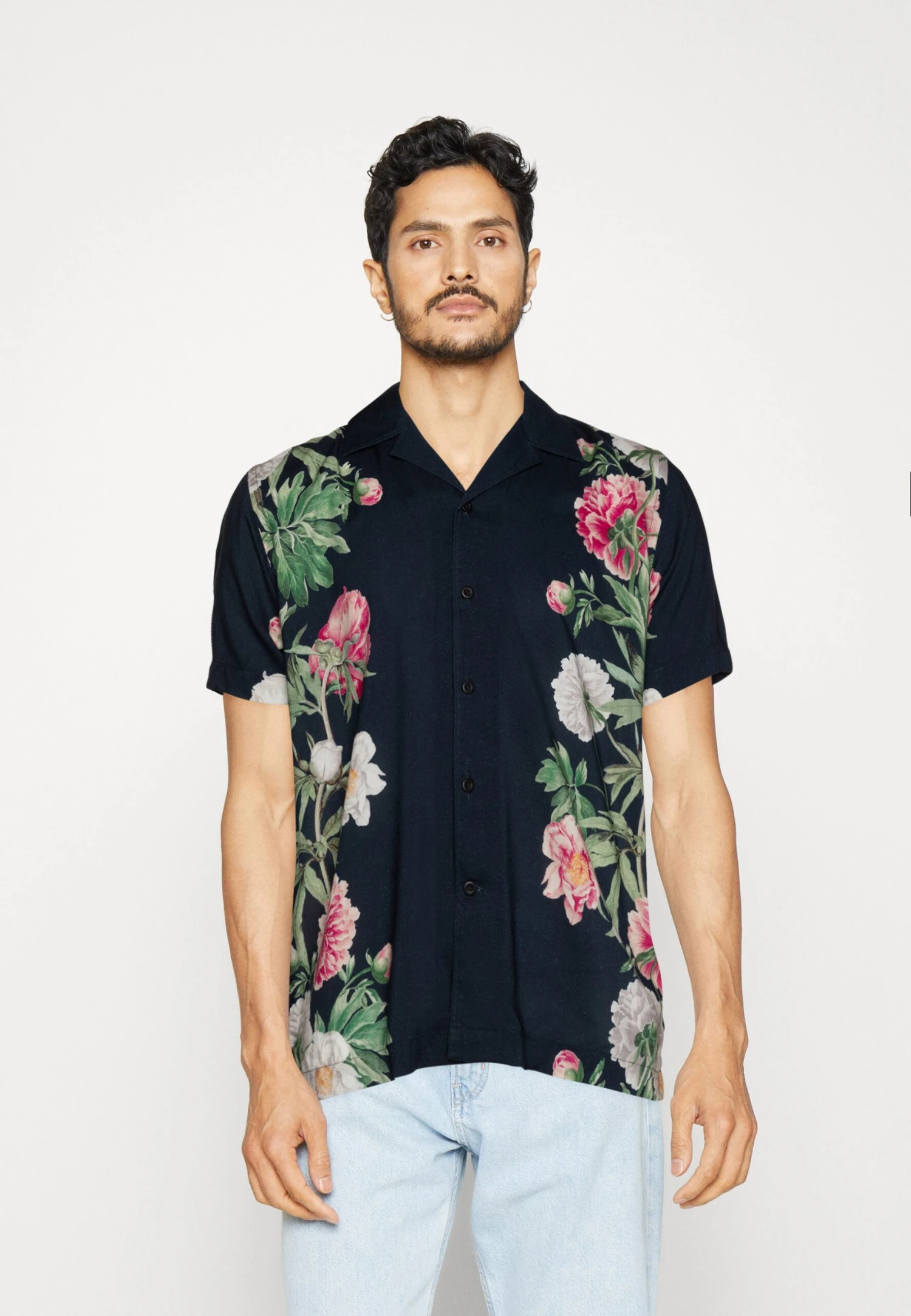 Lindbergh Resort - Overhemd - Navy 1 Lindbergh Resort - Overhemd - Navy